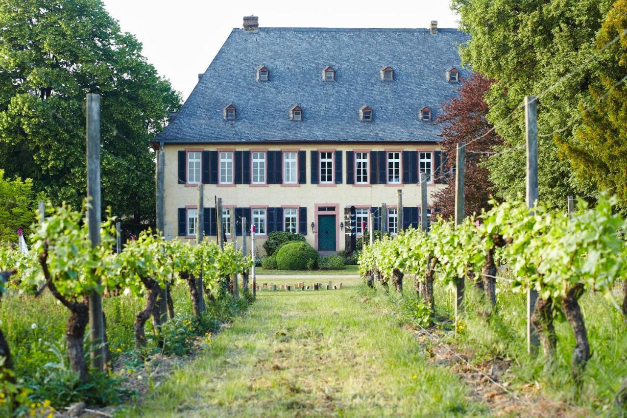 Gutshotel Baron Knyphausen Eltville am Rhein Esterno foto